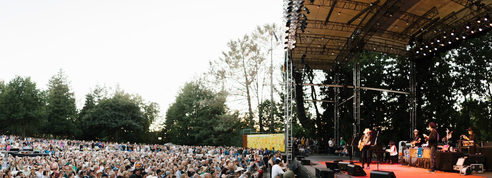 Willie Nelson performs in front of a sold-out crowd in Troutdale, Oregon. Photo by Joe Tobiason.