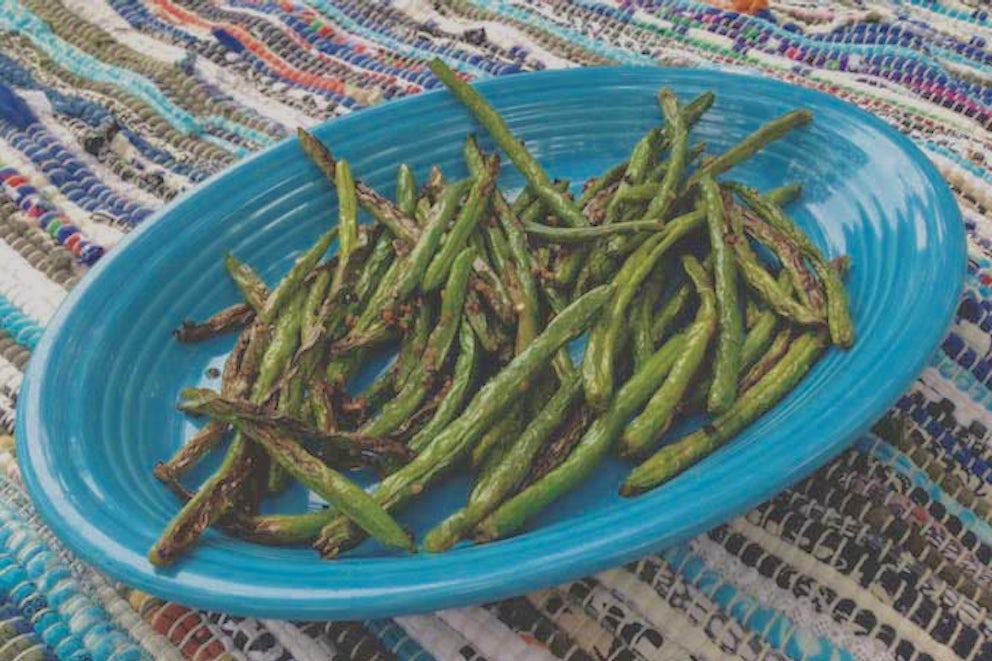 8 Simple Recipes to Ease Your Holiday Potluck Anxieties