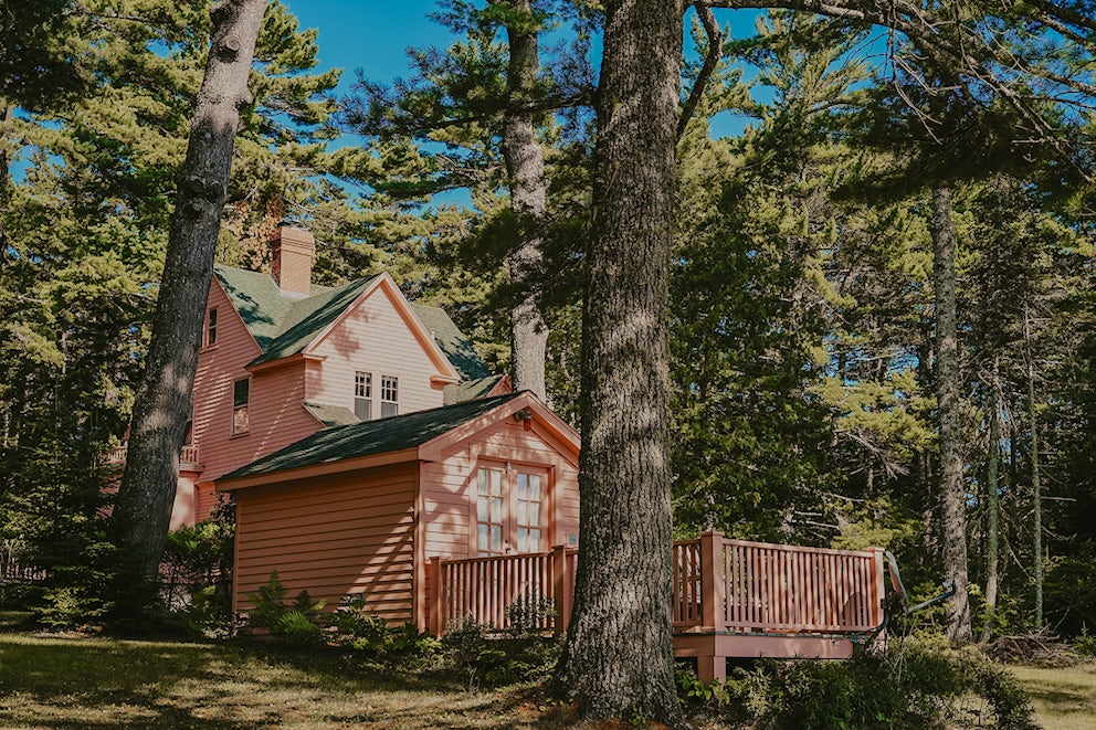 Sure, this house looks expensive to maintain, but those energy bills? Practically nothing.