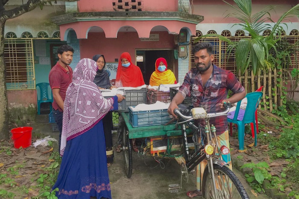 Stalled by COVID-19, a Women’s Cooperative Turns to Social Media to Build a Booming Agribusiness .